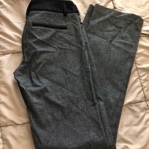 Express dark gray columnist pants size 4 regular